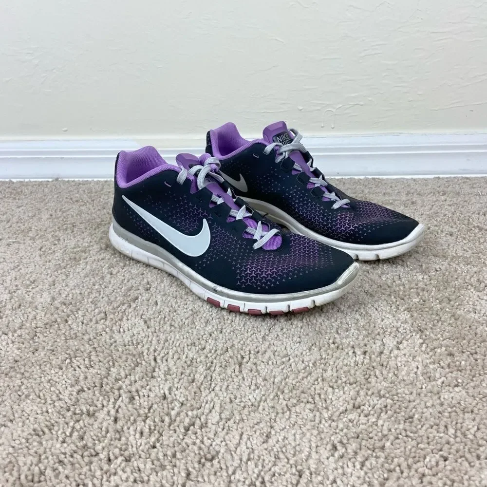 Nike Free TR 5 Women’s Training Shoes - Black & Purple